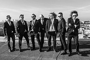 Bilety na koncert Poparzeni Kawą Trzy - MASKI OPADŁY w Bytomiu - 04-03-2022 Bilety na koncert Poparzeni Kawą Trzy - MASKI OPADŁY w Bytomiu - 04-03-2022