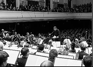 Bilety na koncert Orkiestra Filharmonii Narodowej / Andrzej Boreyko / Konstanty Andrzej Kulka w Katowicach - 09-10-2021