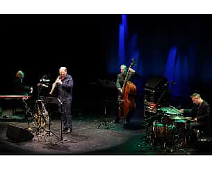 Bilety na koncert Swing Club - SZYMON ŁUKOWSKI QUARTET - SHORT SKETCHES w Warszawie - 25-04-2022